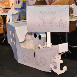 Annahouse Pirate Ship by Allocacoc – Πειρατικό Καράβι Από Χαρτόνι
