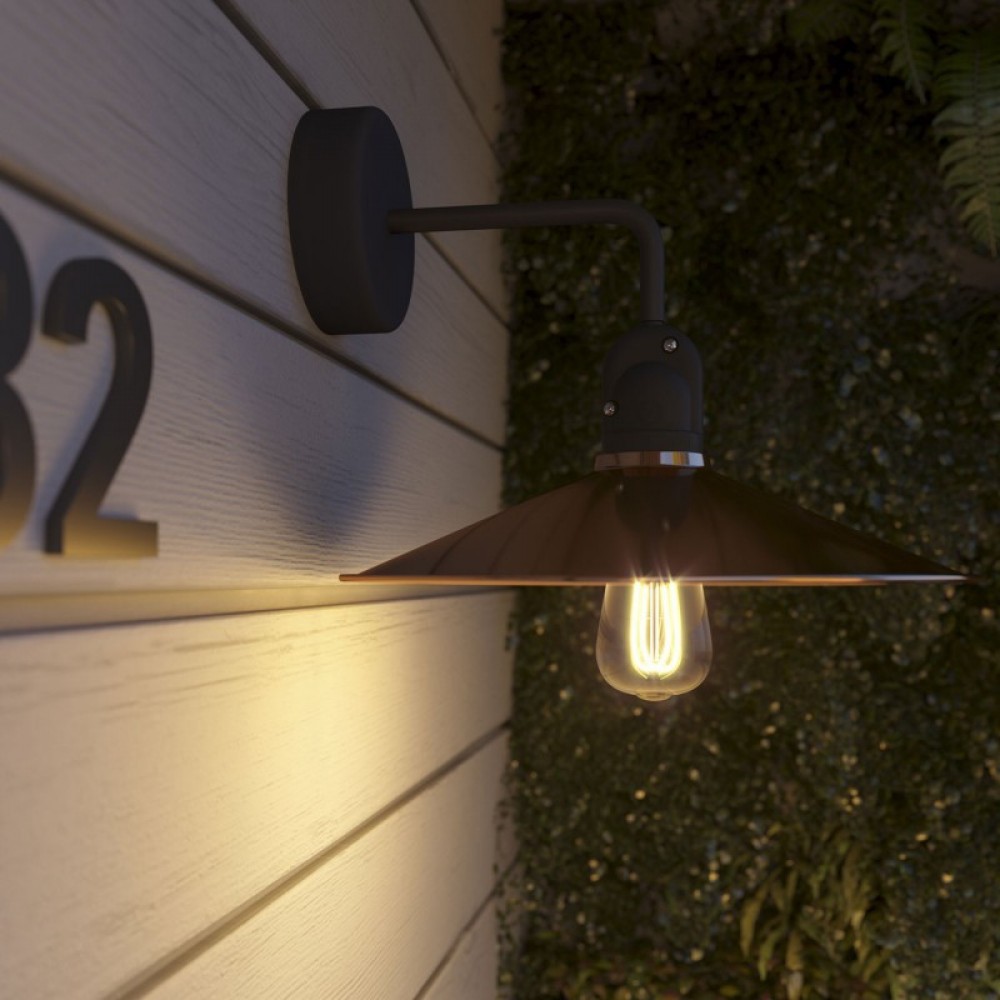 Φωτιστικό Τοίχου Fermaluce EIVA με Καμπύλη Και Καπέλο Swing, Στεγανό IP65 - Creative Cables