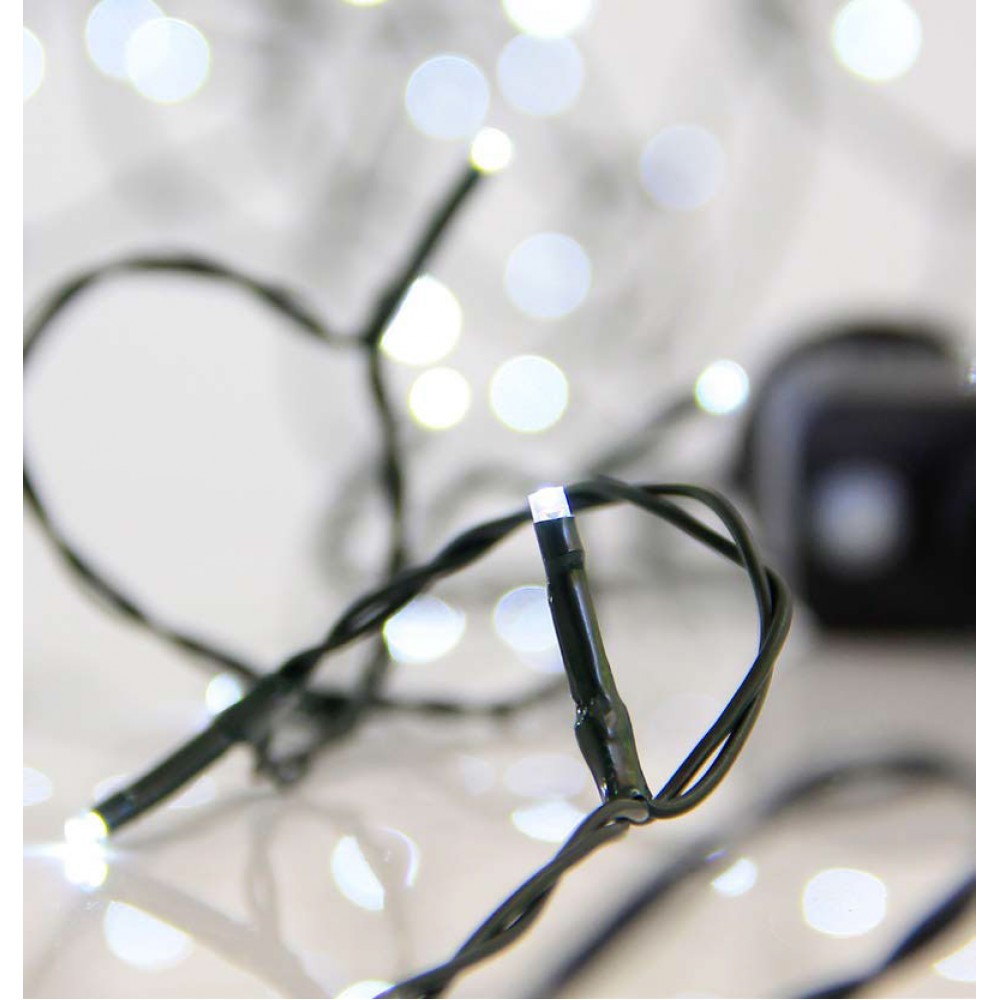 400 LED Σε Σειρά Με Πρόγραμμα Και Πράσινο Καλώδιο Αδιάβροχα IP44 Λευκό 7500K Magic Christmas