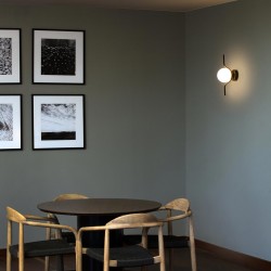 LE VITA Επιτοίχιο Φωτιστικό Μαύρο Με Οπάλ Γυαλί - LED 6W FARO