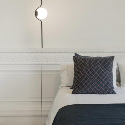 LE VITA Κρεμαστό / Δαπέδου Φωτιστικό Μαύρο Με Οπάλ Γυαλί - LED 6W FARO