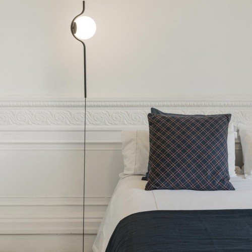 LE VITA Κρεμαστό / Δαπέδου Φωτιστικό Μαύρο Με Οπάλ Γυαλί - LED 6W FARO