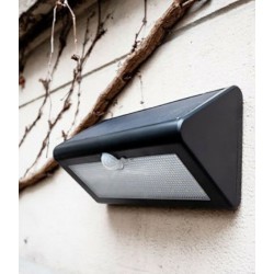 LED Ηλιακό Φωτιστικό Τοίχου Μαύρο Με Αισθητήρα Κίνησης 650lm IP44 - GIGAWATT