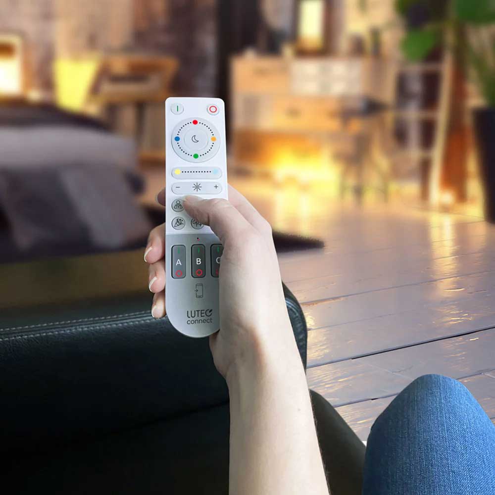 Remote control 3rd Generation (2xAAA not included) - LUTEC CONNECT
