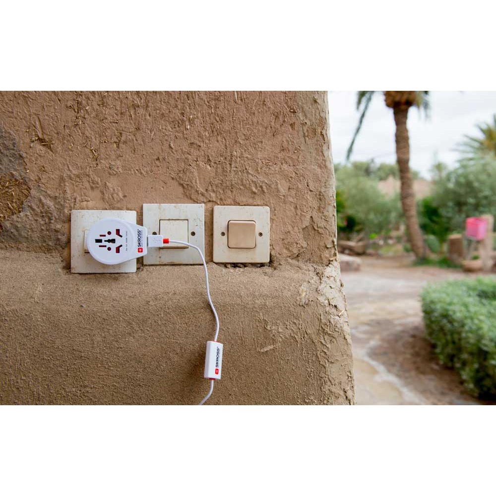 ADAPTOR Σούκο Σε UNIVERSAL Mε USB - World to Europe - SKROSS