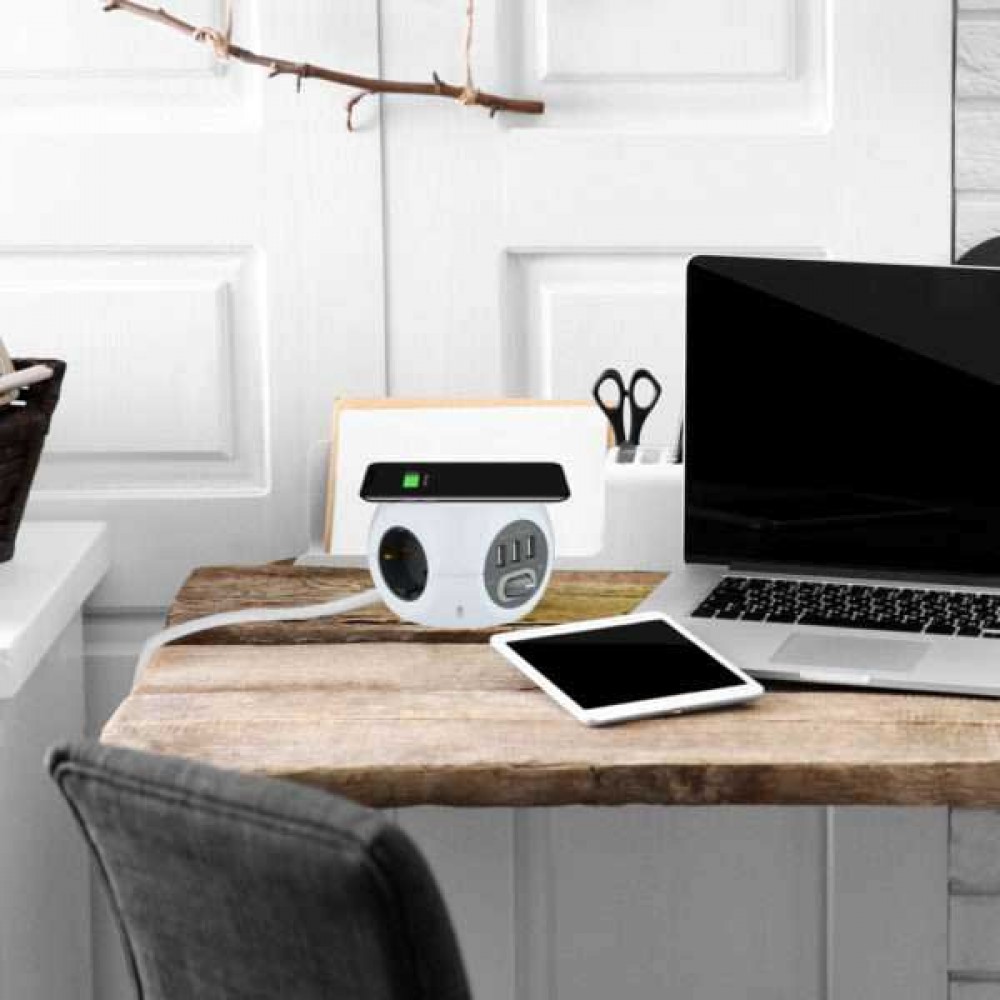 Πολύπριζος Κύβος Με 3 Πρίζες 16A Και 3 Θήρες USB 2.4A 5V Και Ασύρματη Φόρτιση - Universe