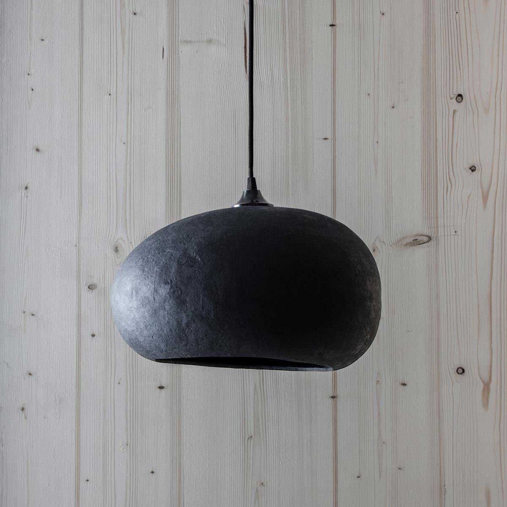 Κρεμαστό Φωτιστικό Μονόφωτο Από Ανακυκλωμένο Χαρτόνι σε Μαύρο Χρώμα PEBBLE Medium - Ay illuminate