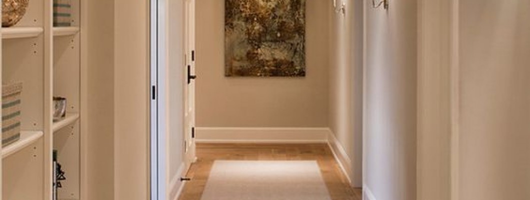 Πώς να Φωτίσετε Διαδρόμους και Σκάλες