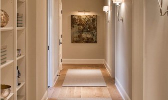 Πώς να Φωτίσετε Διαδρόμους και Σκάλες