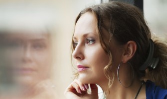 Πώς ο φωτισμός επηρεάζει τη διάθεσή σας