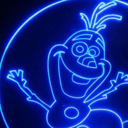 LED Φωτιστικό Χαραγμένο Plexiglass Με Σχέδιο Frozen Snowman Με Διακόπτη ON/OFF AlphaLed