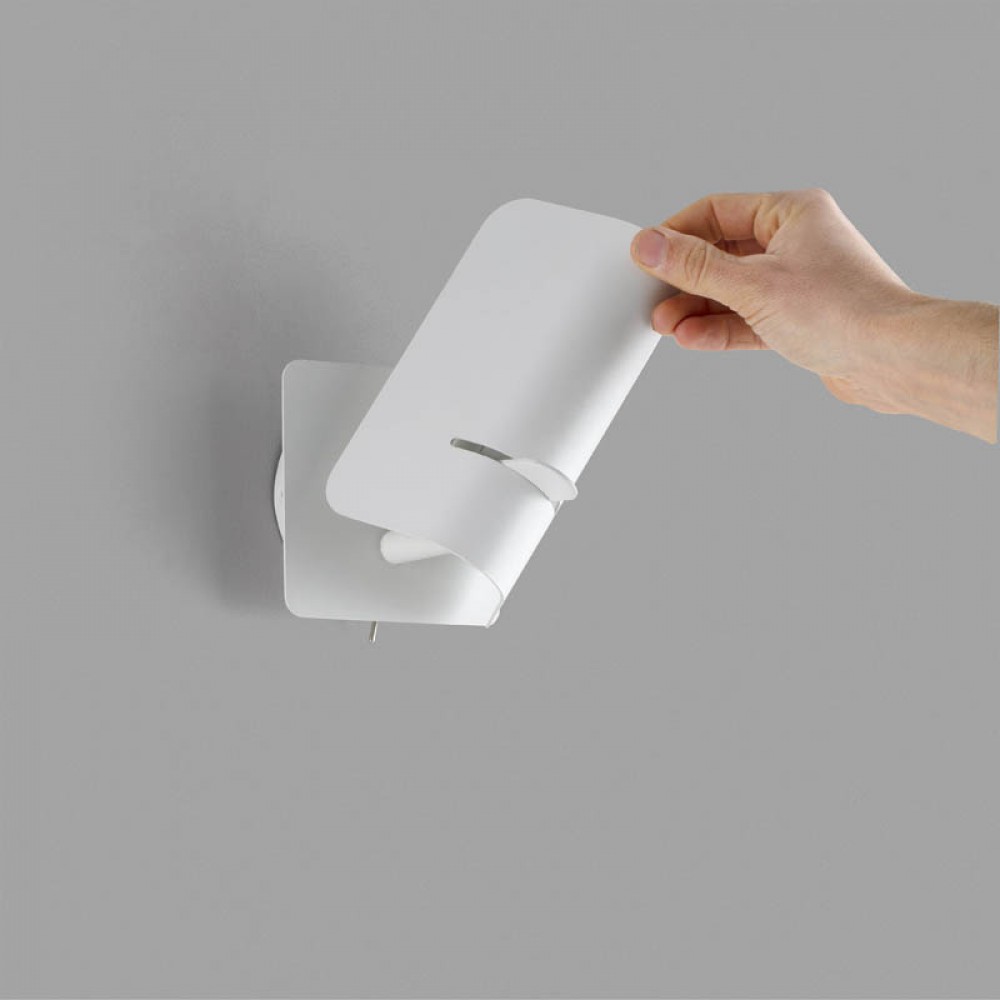 Μεταλλικό Επίτοιχο Φωτιστικό Σε Λευκό Χρώμα 1xE27 SMILE FARO