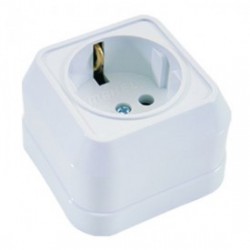 Εξωτερική Πρίζα Σούκο Σε Λευκό 240V/16W IP20 Makel