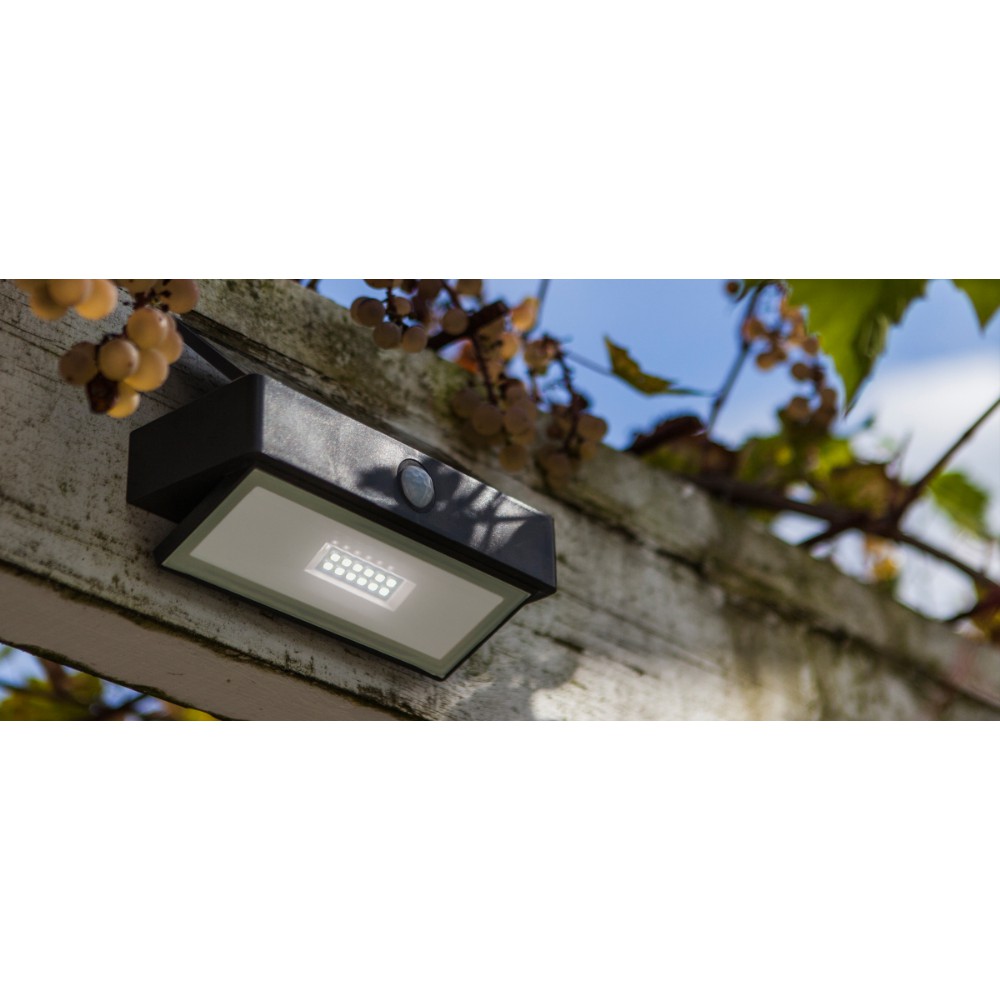 LED Ηλιακό Επιτοίχιο Φωτιστικό Με Αισθητήρα 2.3W IP44 ARROW LUTEC